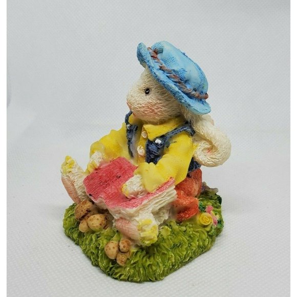 Bunny Sitting On Grass With Pink Book Ceramic/Porcelain Shelf Sitter Home Décor - Picture 12 of 12